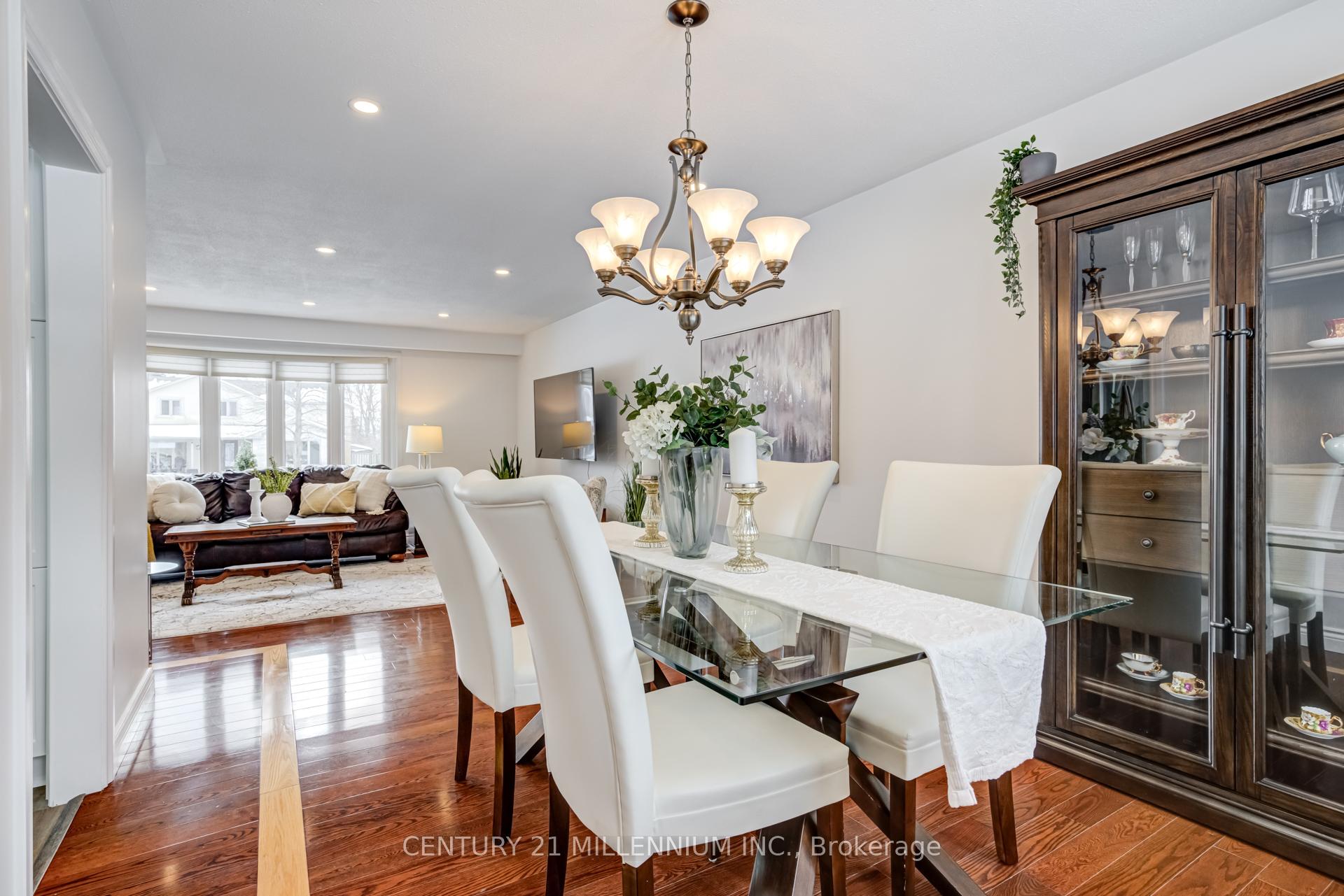 Photo 8 of 6 Ridgehill Drive, Brampton, Brampton South — HOMEH