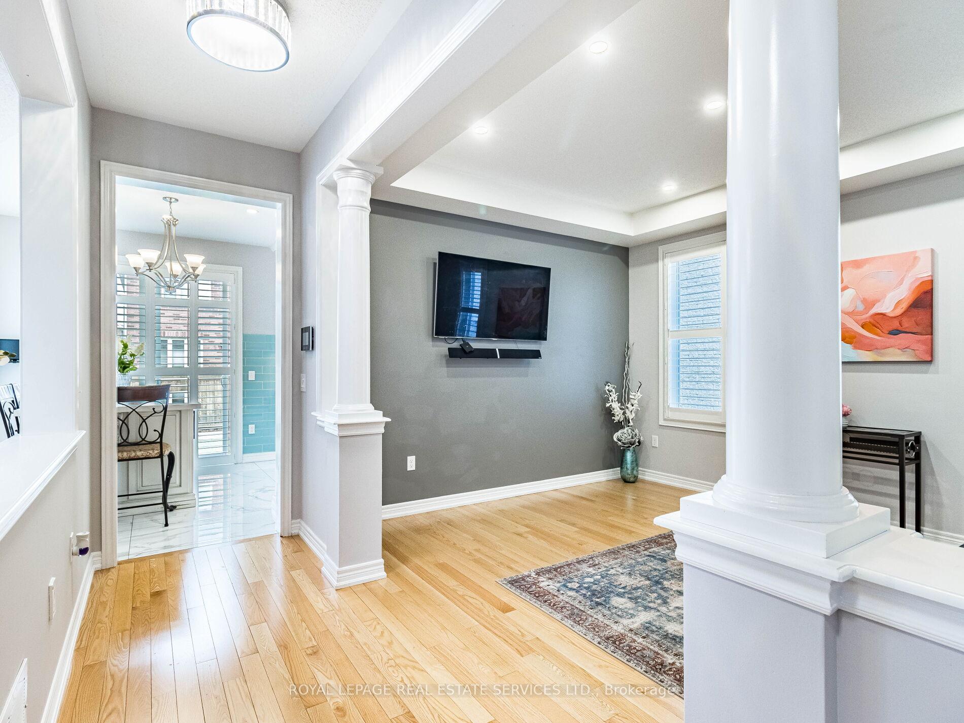 Photo 7 of 22 Riseborough Drive, Brampton, Bram East — HOMEH