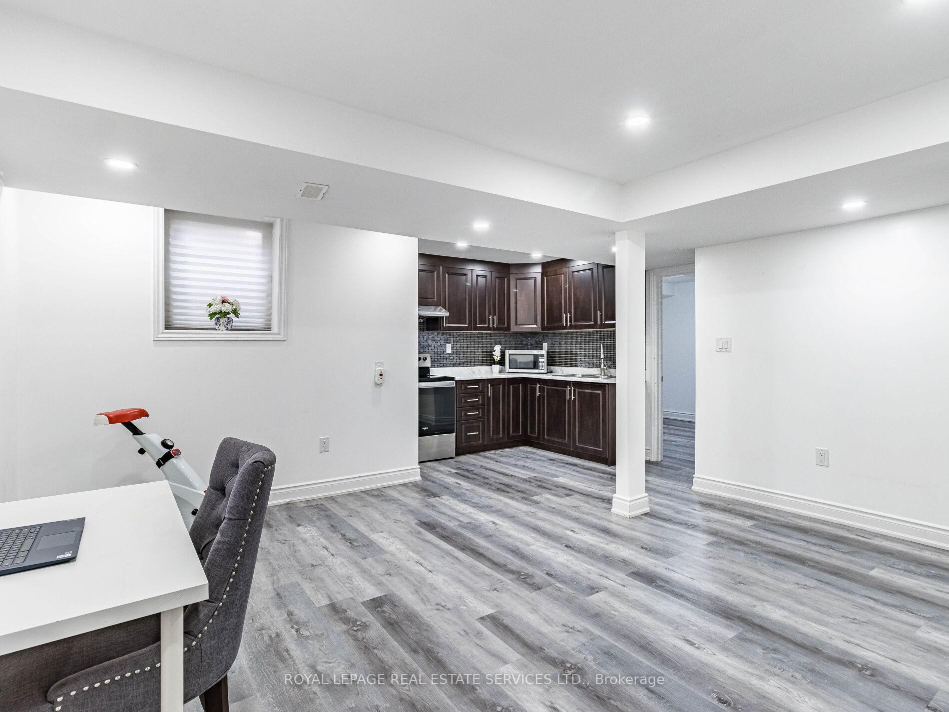 Photo 39 of 22 Riseborough Drive, Brampton, Bram East — HOMEH
