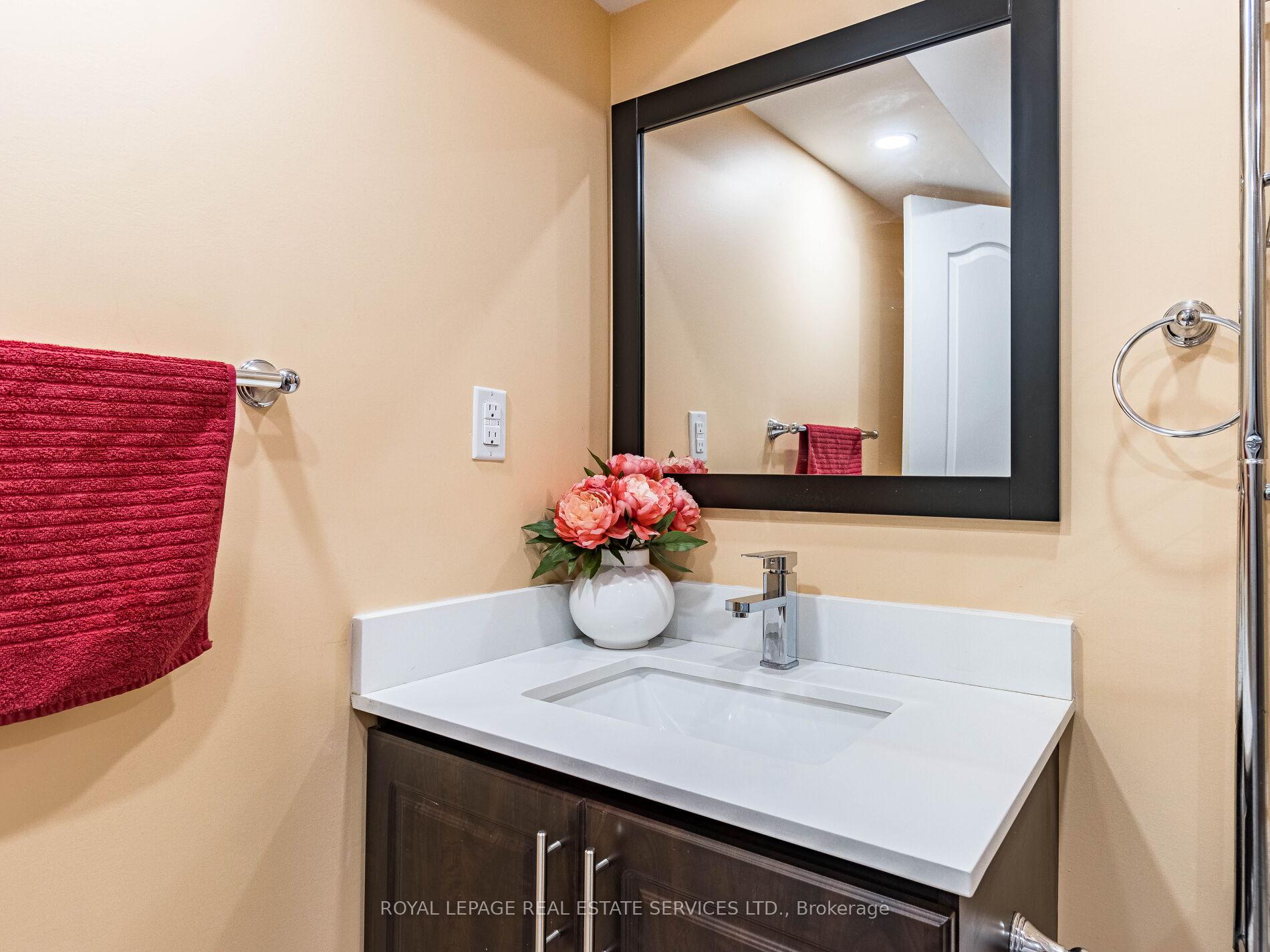 Photo 42 of 22 Riseborough Drive, Brampton, Bram East — HOMEH