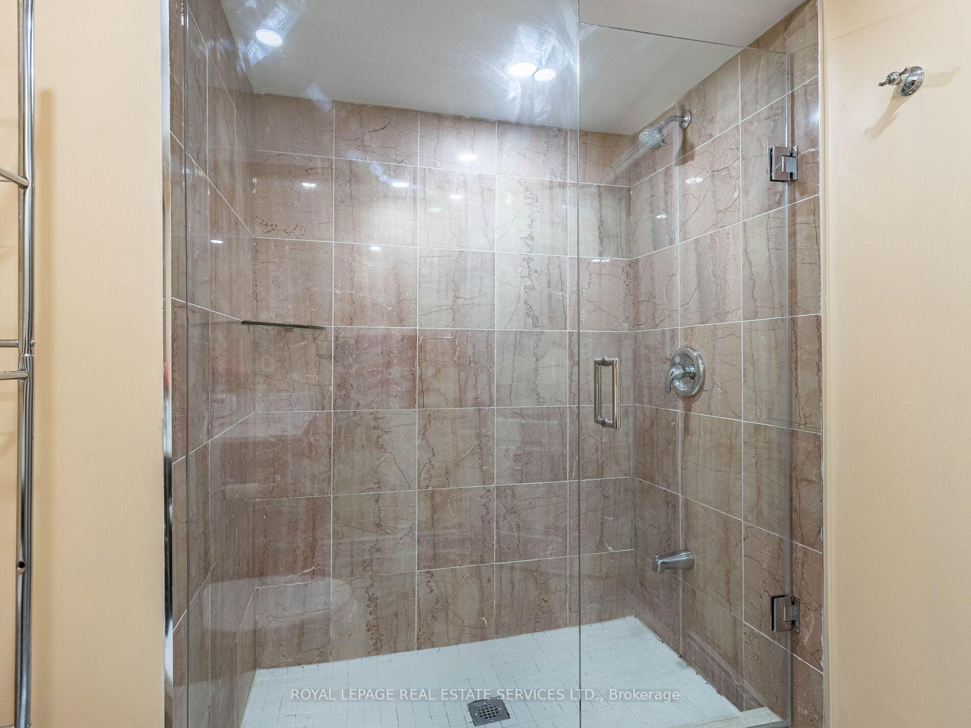 Photo 43 of 22 Riseborough Drive, Brampton, Bram East — HOMEH