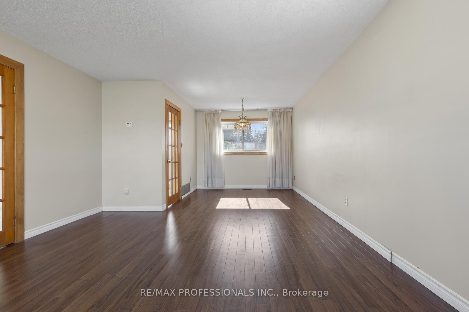 Photo 6 of 41 Carberry Crescent, Brampton, Madoc — HOMEH