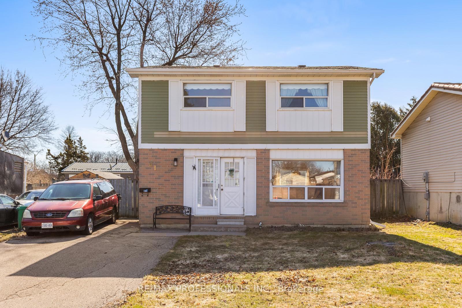 Photo 33 of 41 Carberry Crescent, Brampton, Madoc — HOMEH