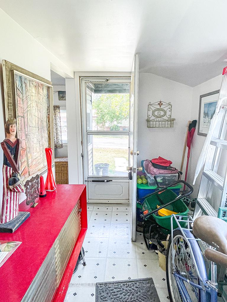 Photo 5 of 103 Second Street, Deseronto, Deseronto (Town) — HOMEH