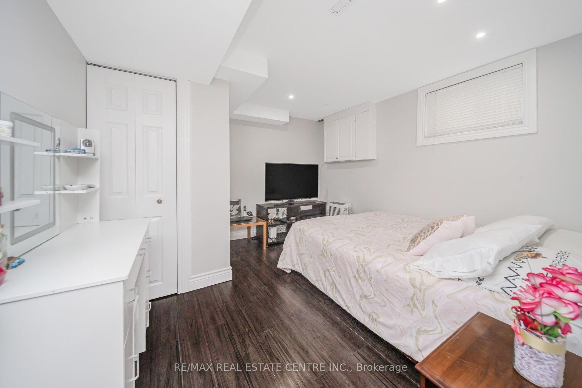 Photo 34 of 19 Histon Crescent, Brampton, Madoc — HOMEH