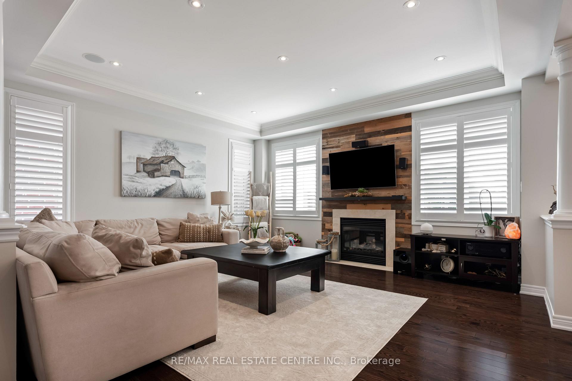 Photo 10 of 74 Cedarholme Avenue, Caledon, Rural Caledon — HOMEH