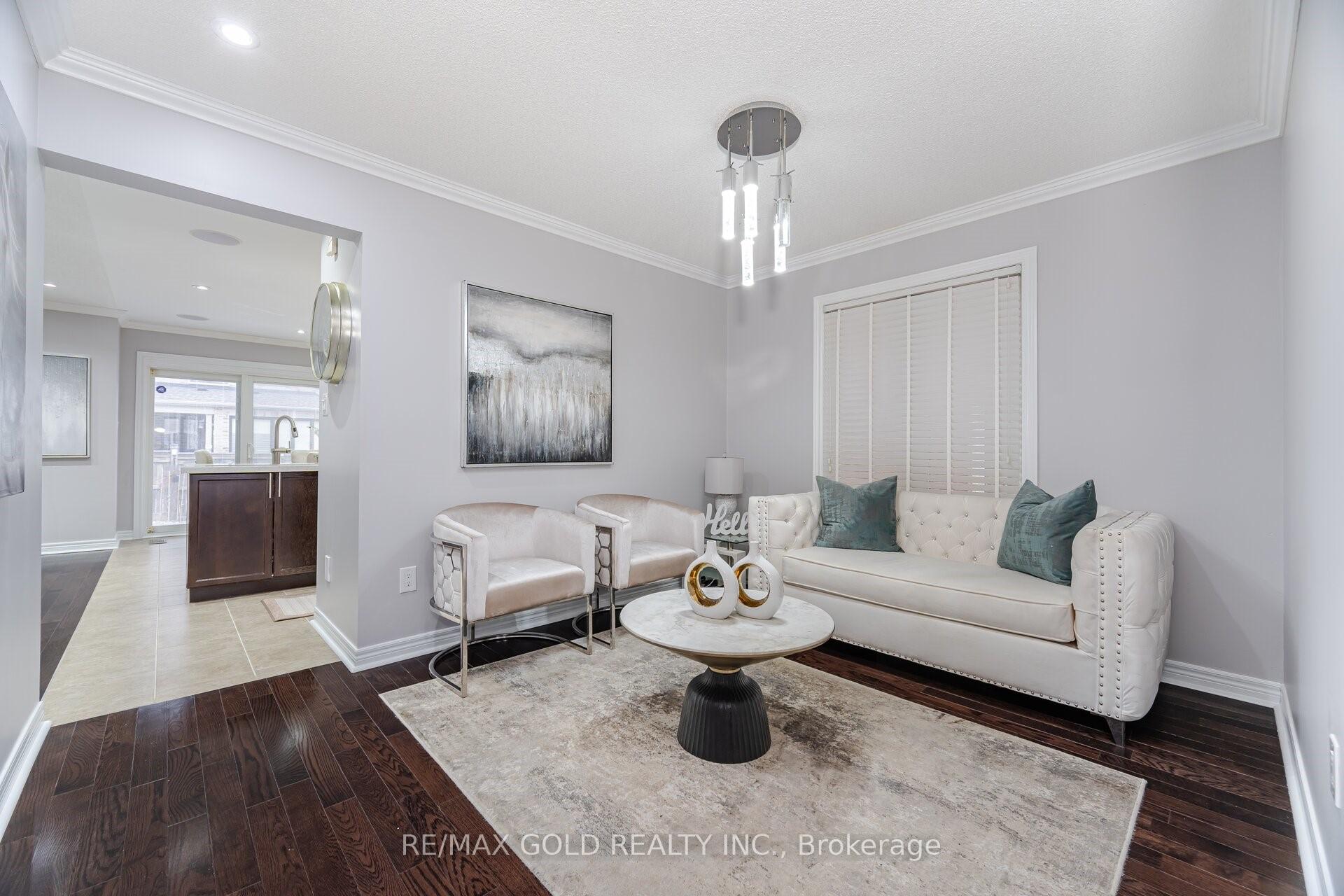 Photo 3 of 6 Lightcatcher Circle, Brampton, Bram East — HOMEH