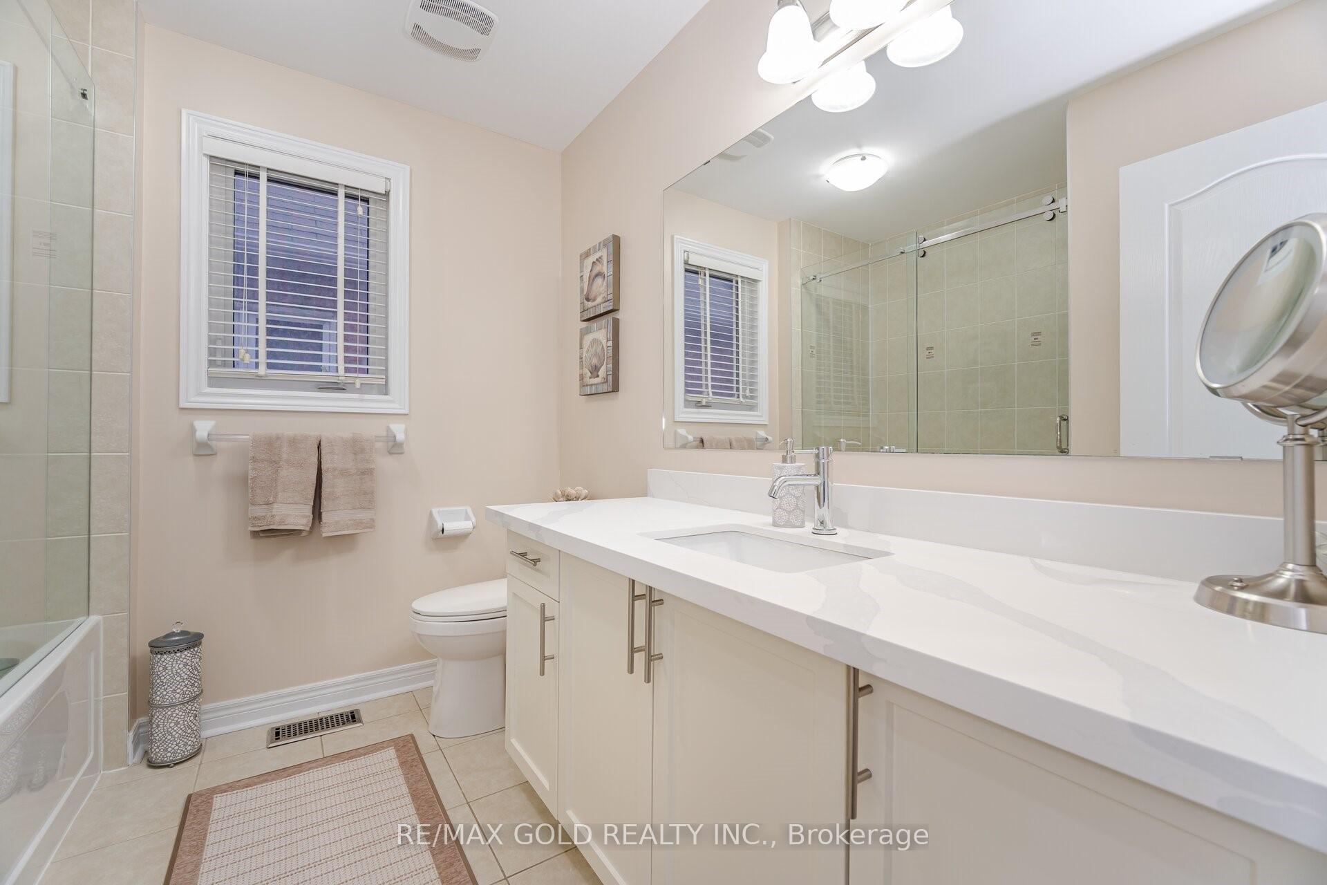 Photo 17 of 6 Lightcatcher Circle, Brampton, Bram East — HOMEH