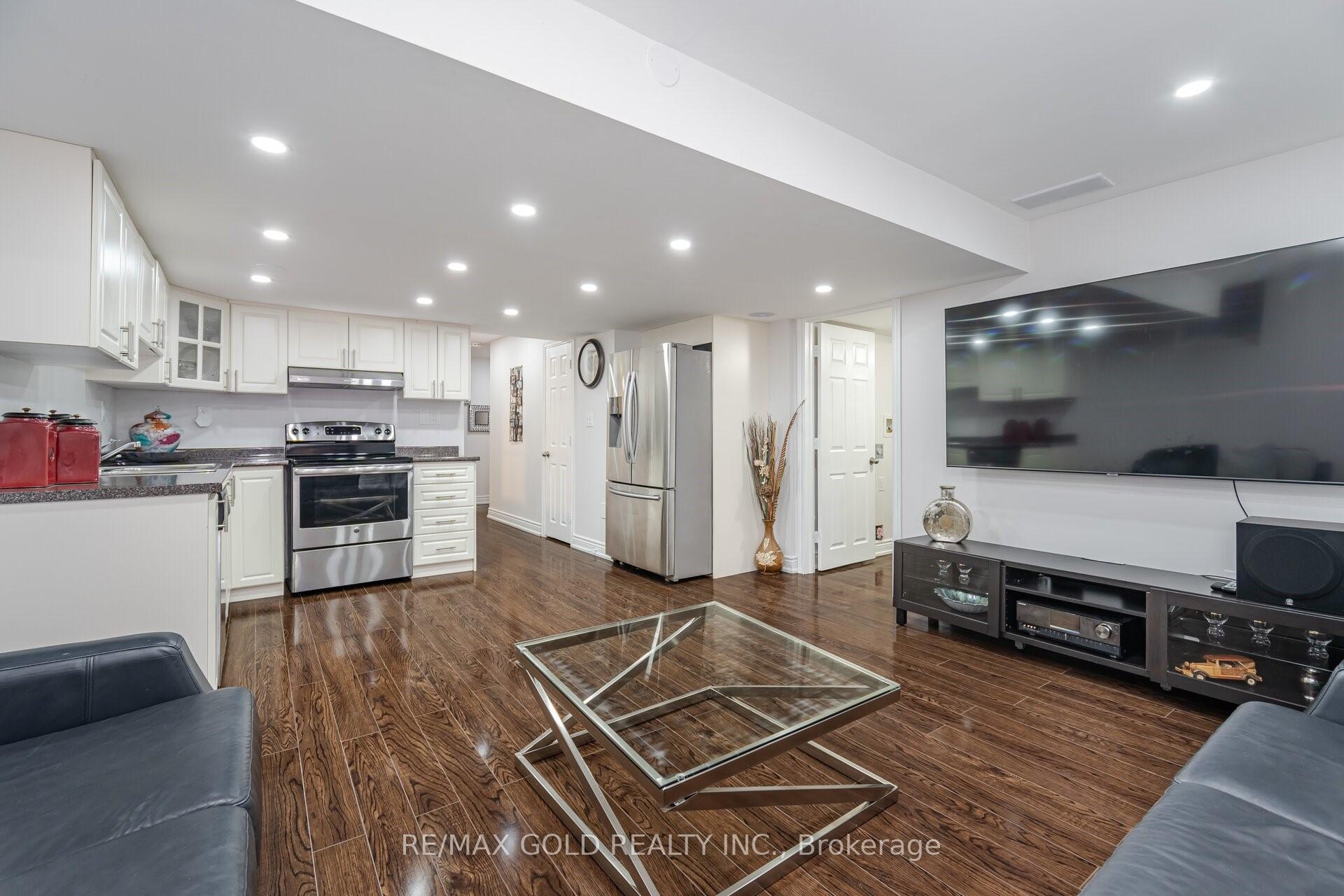 Photo 22 of 6 Lightcatcher Circle, Brampton, Bram East — HOMEH