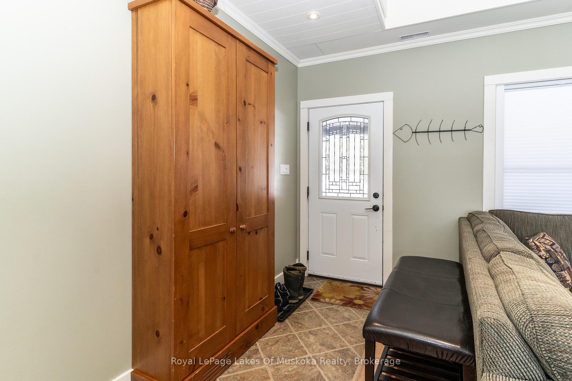 Photo 14 of 86 Lynx Drive, Kearney — HOMEH