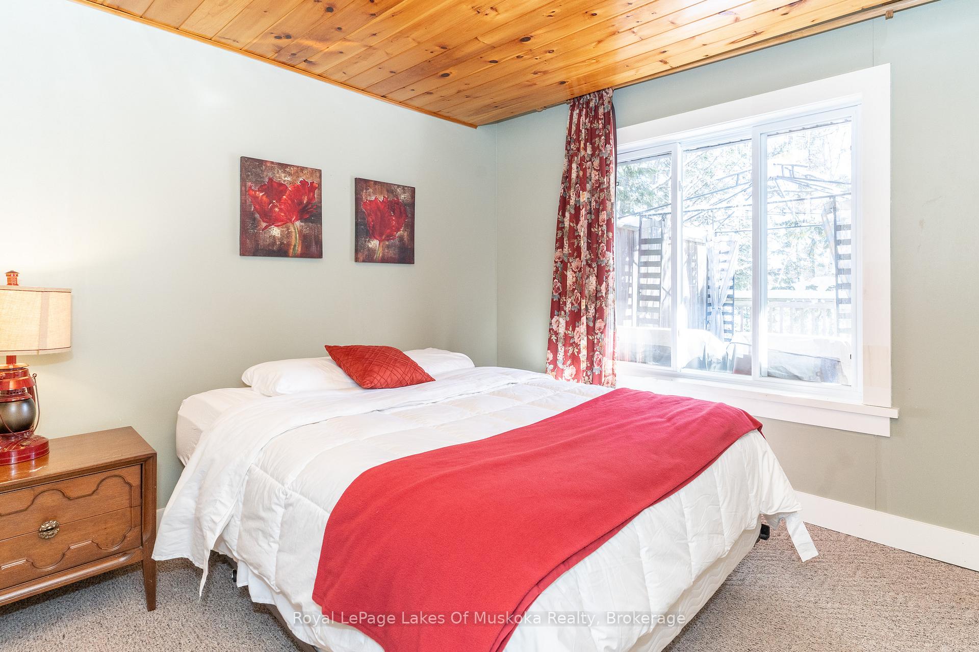 Photo 15 of 86 Lynx Drive, Kearney — HOMEH