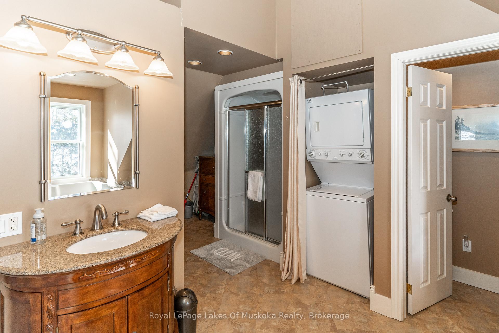 Photo 22 of 86 Lynx Drive, Kearney — HOMEH