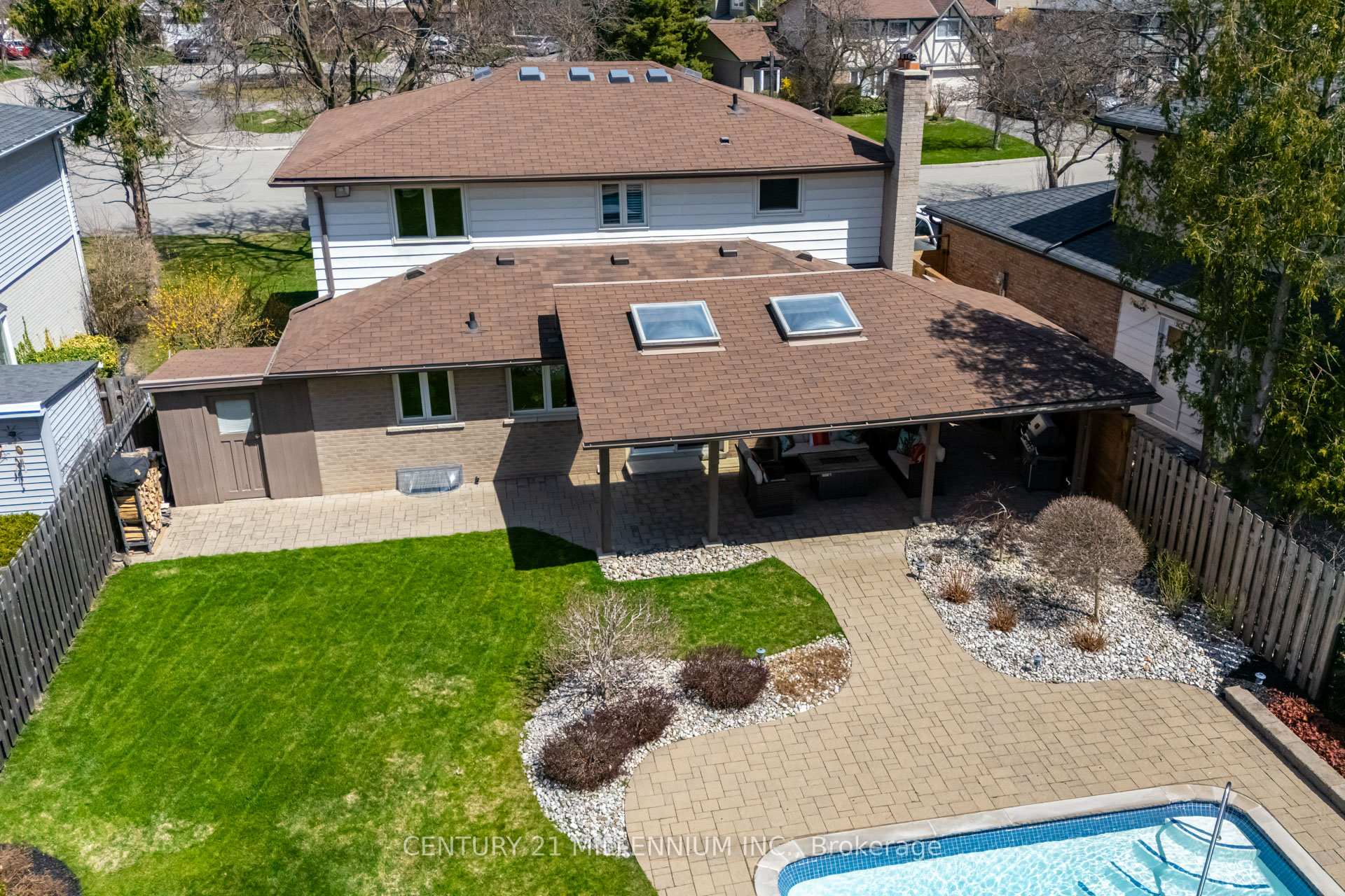 Photo 52 of 57 Ridgehill Drive, Brampton, Brampton South — HOMEH