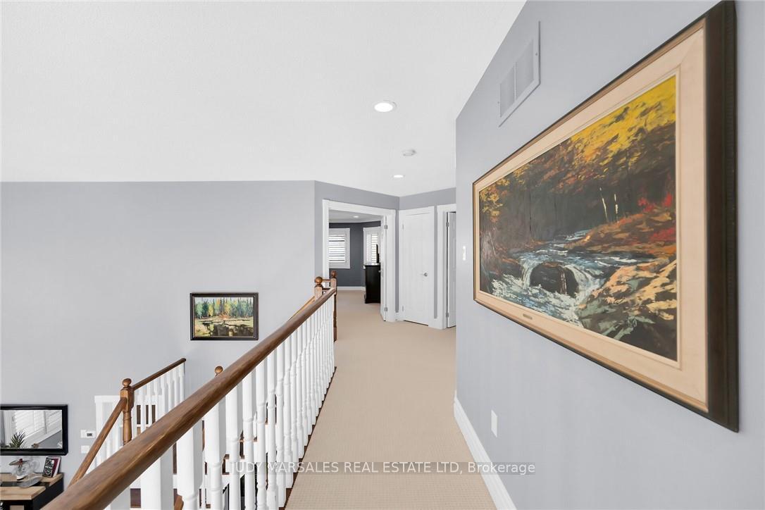 Photo 21 of 132 Davidson Boulevard, Hamilton, Dundas — HOMEH