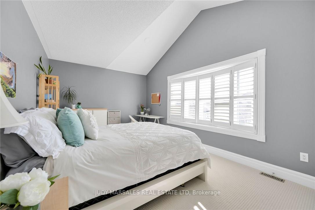 Photo 30 of 132 Davidson Boulevard, Hamilton, Dundas — HOMEH