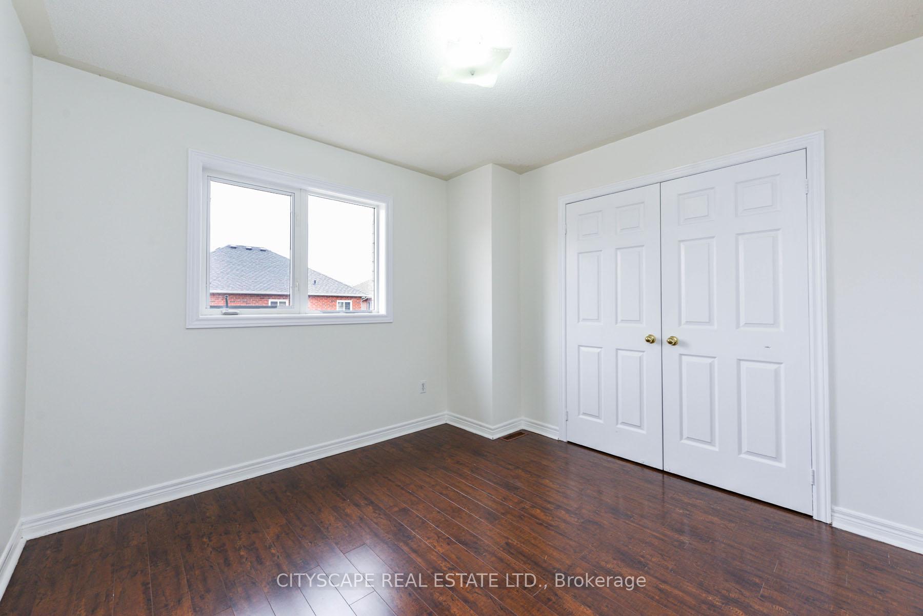Photo 39 of 56 Checkerberry Crescent, Brampton, Sandringham-Wellington — HOMEH