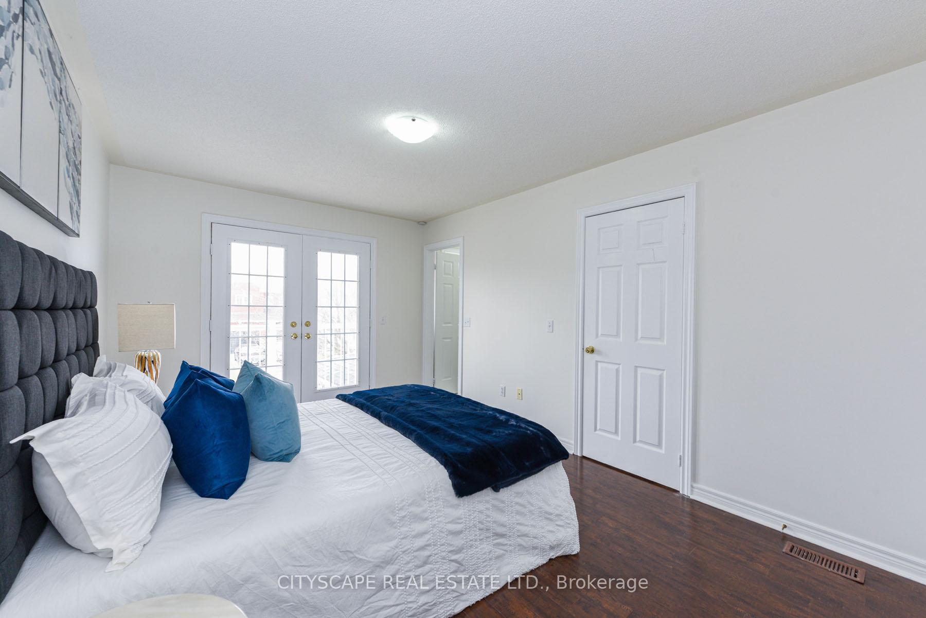 Photo 42 of 56 Checkerberry Crescent, Brampton, Sandringham-Wellington — HOMEH