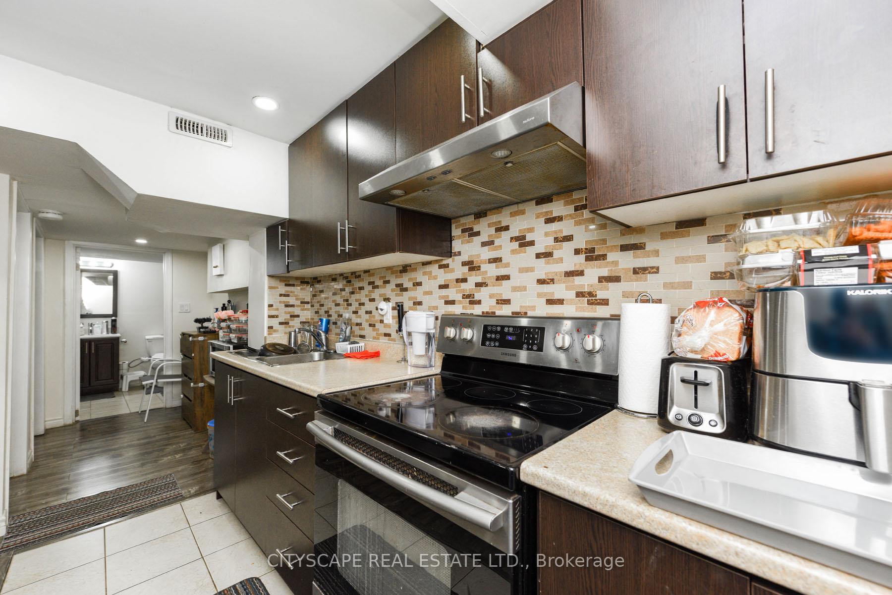 Photo 50 of 56 Checkerberry Crescent, Brampton, Sandringham-Wellington — HOMEH