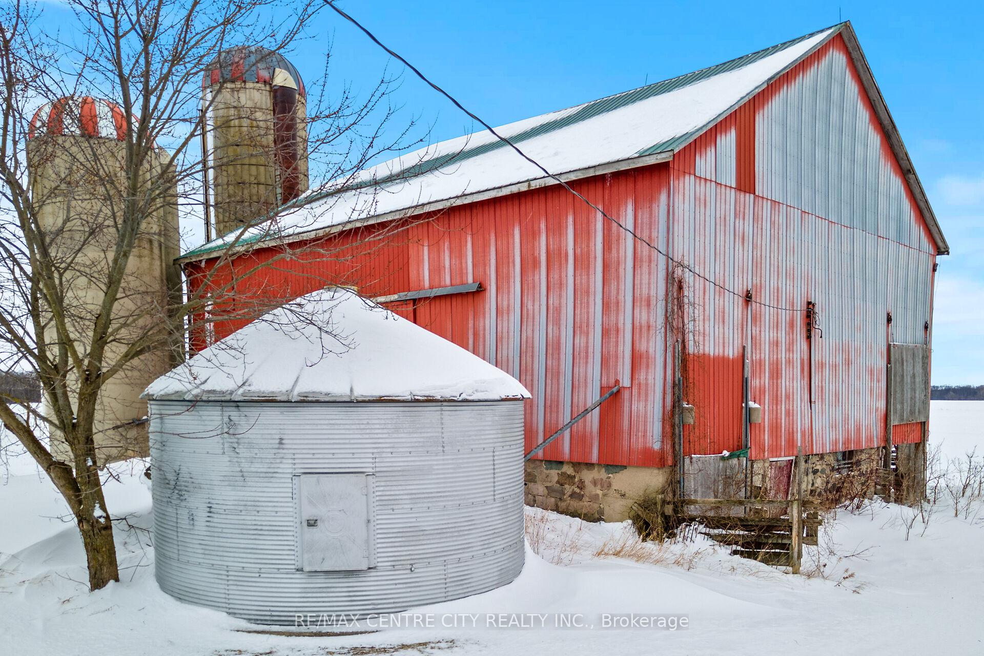Photo 16 of 83586 London Road, Morris Turnberry, Morris — HOMEH