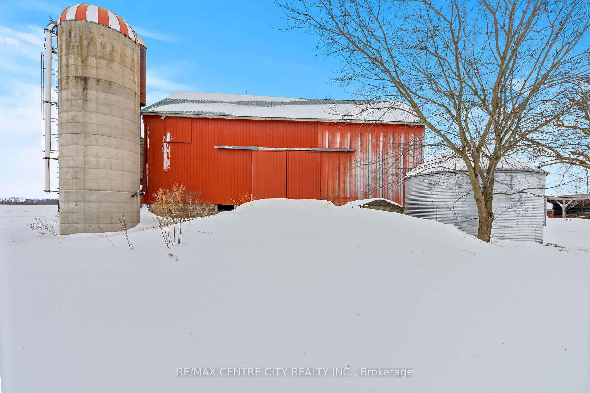 Photo 17 of 83586 London Road, Morris Turnberry, Morris — HOMEH