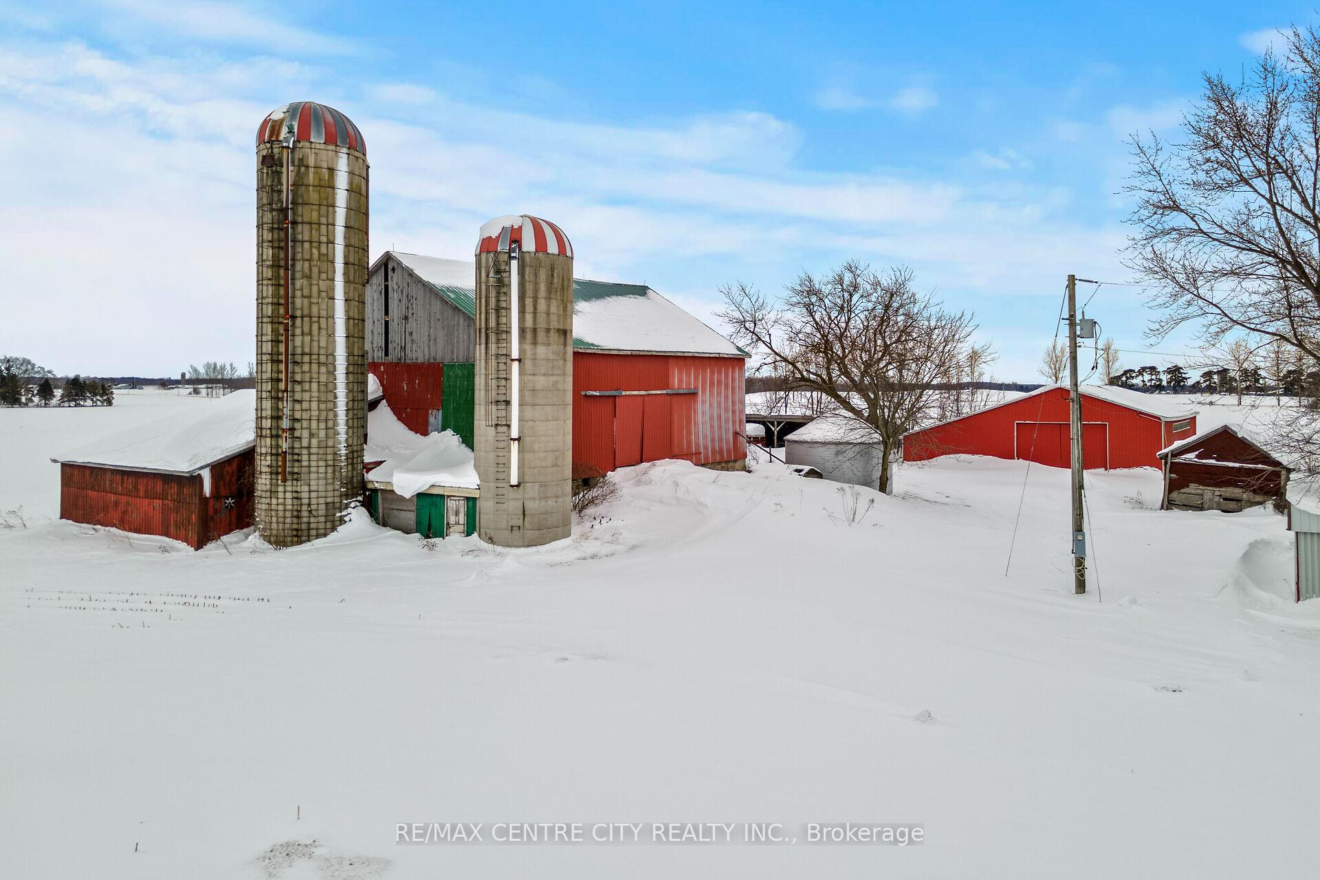Photo 18 of 83586 London Road, Morris Turnberry, Morris — HOMEH