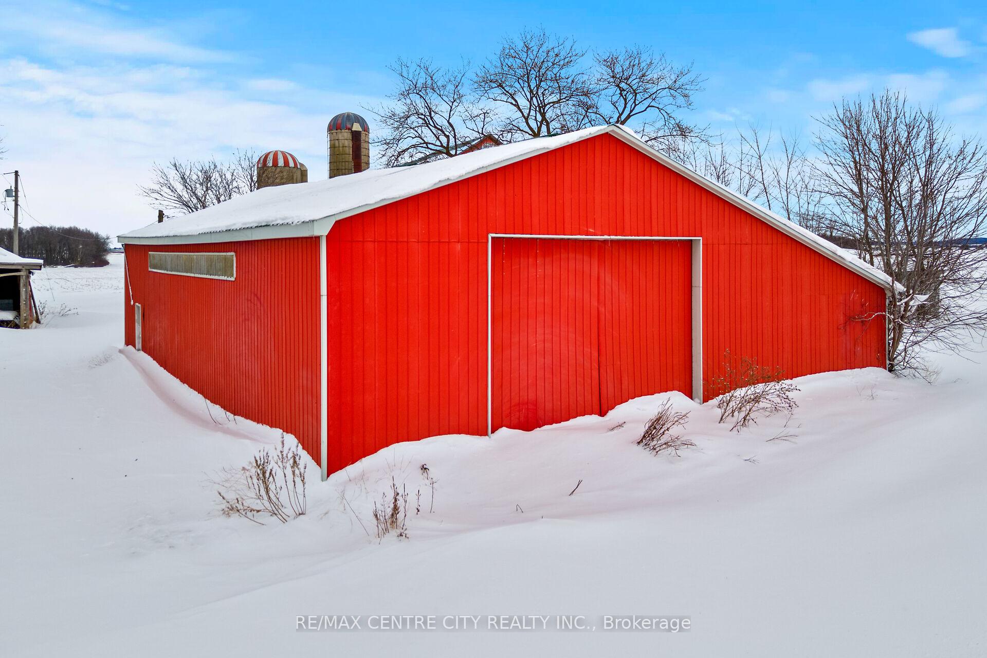 Photo 22 of 83586 London Road, Morris Turnberry, Morris — HOMEH
