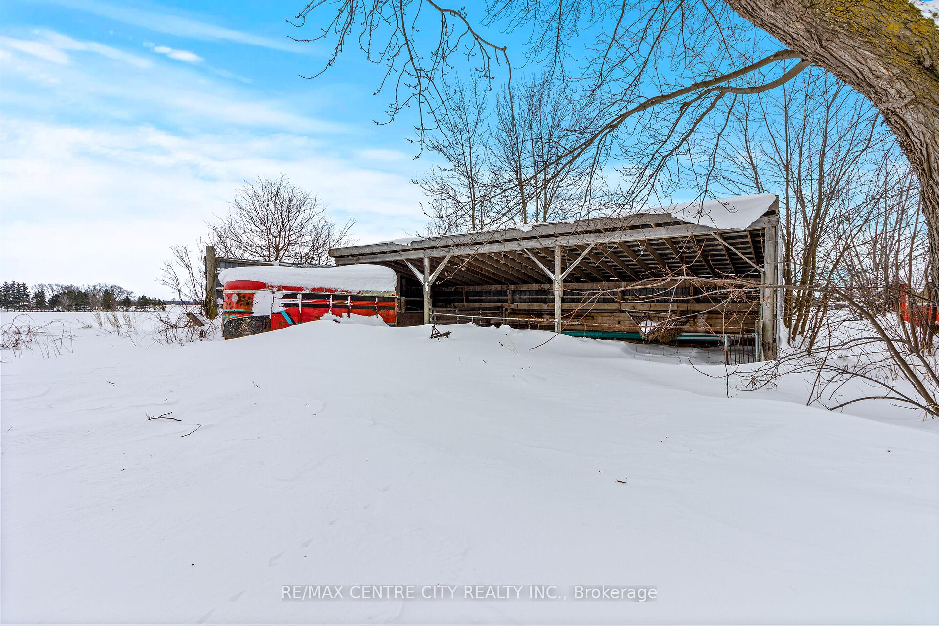 Photo 23 of 83586 London Road, Morris Turnberry, Morris — HOMEH