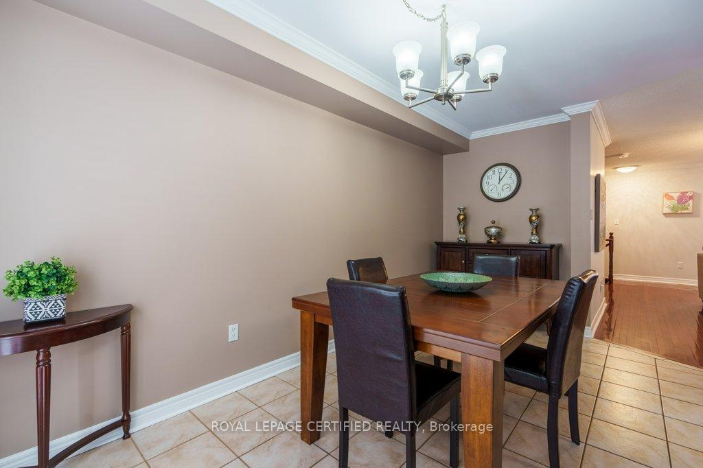 Photo 17 of 18 Newark Way, Brampton, Fletcher's Meadow — HOMEH