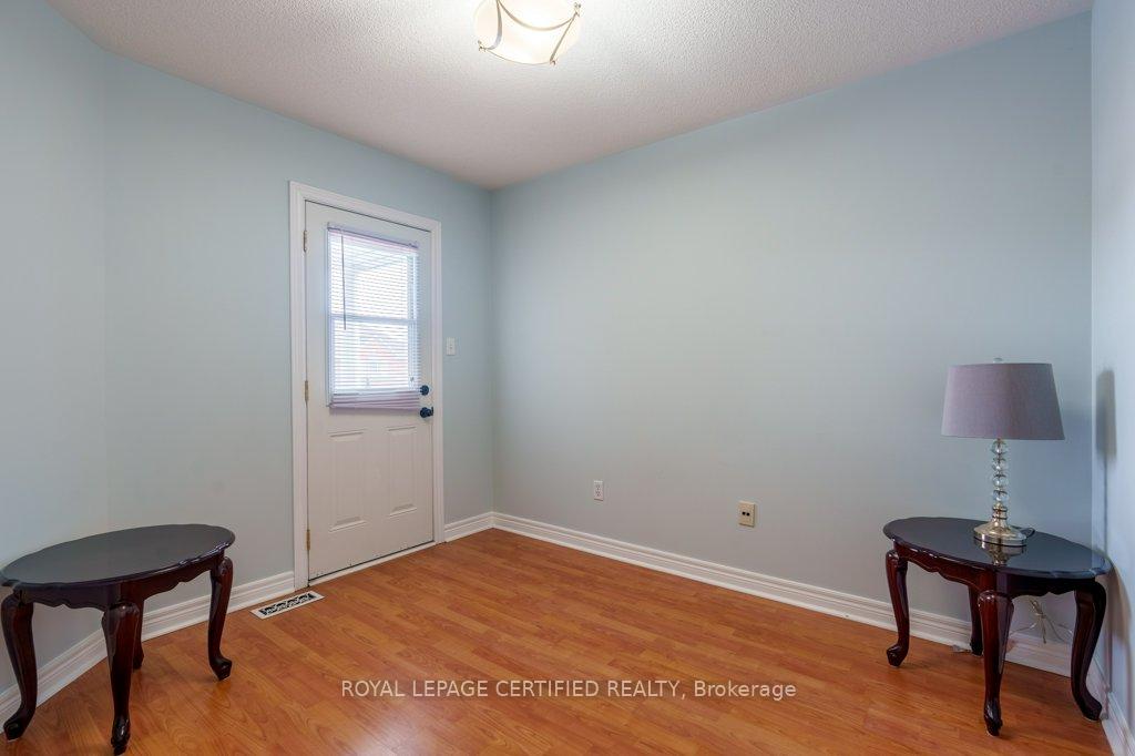 Photo 23 of 18 Newark Way, Brampton, Fletcher's Meadow — HOMEH