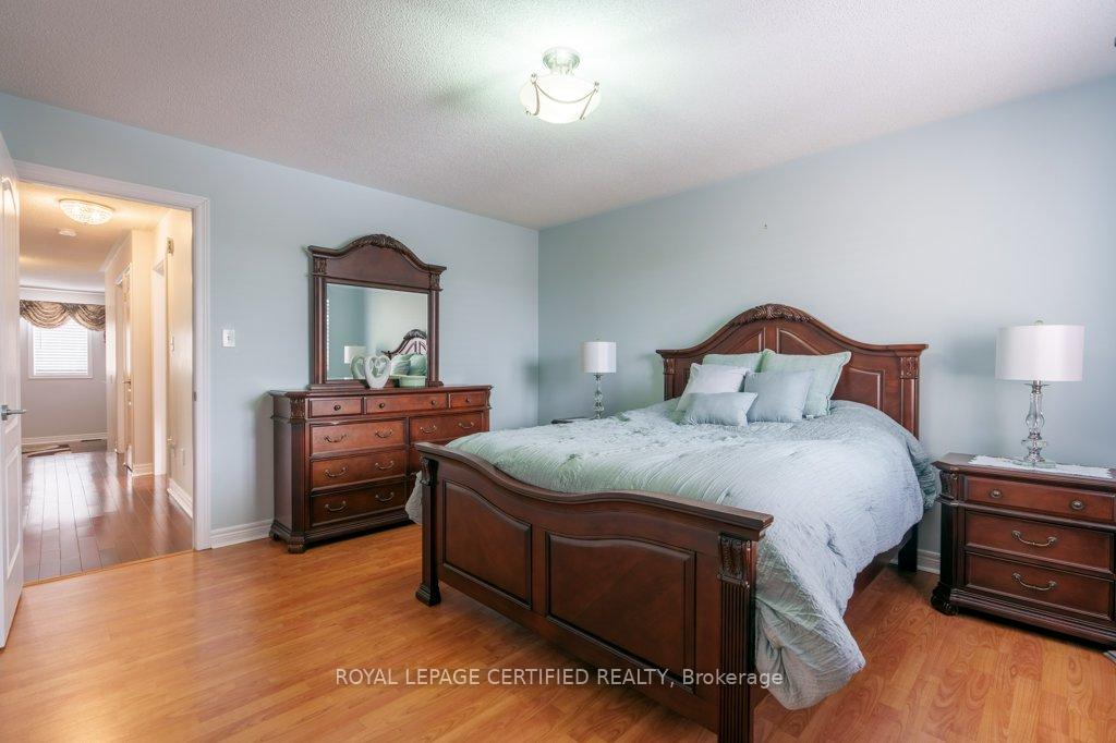 Photo 28 of 18 Newark Way, Brampton, Fletcher's Meadow — HOMEH