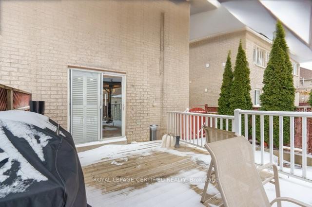 Photo 39 of 18 Newark Way, Brampton, Fletcher's Meadow — HOMEH