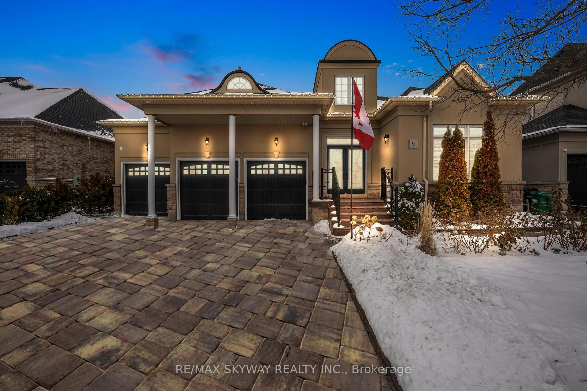Photo 2 of 9 Louvre Circle N, Brampton, Vales of Castlemore North — HOMEH