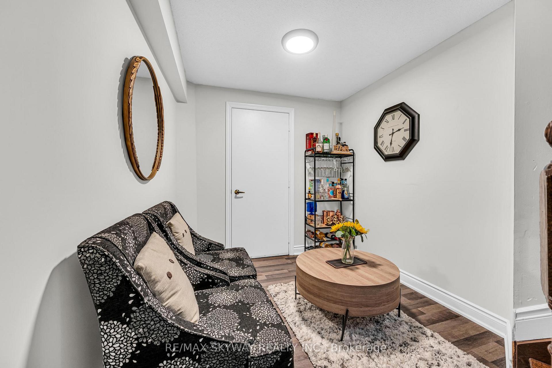 Photo 29 of 9 Louvre Circle N, Brampton, Vales of Castlemore North — HOMEH