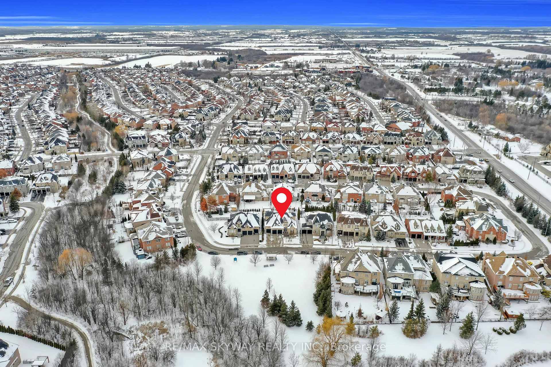 Photo 40 of 9 Louvre Circle N, Brampton, Vales of Castlemore North — HOMEH