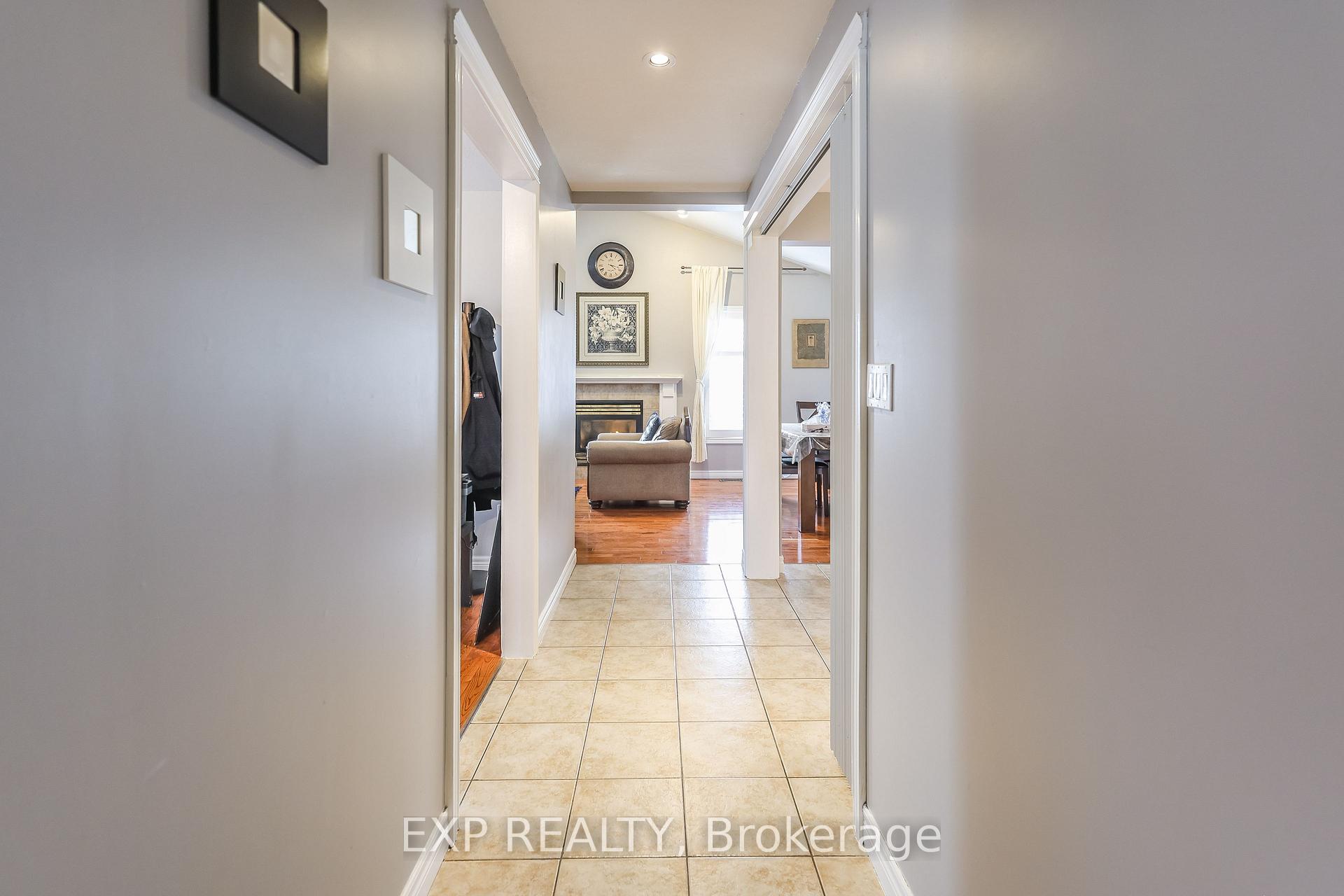 Photo 5 of 70 Massena Drive, Hamilton, Barnstown — HOMEH