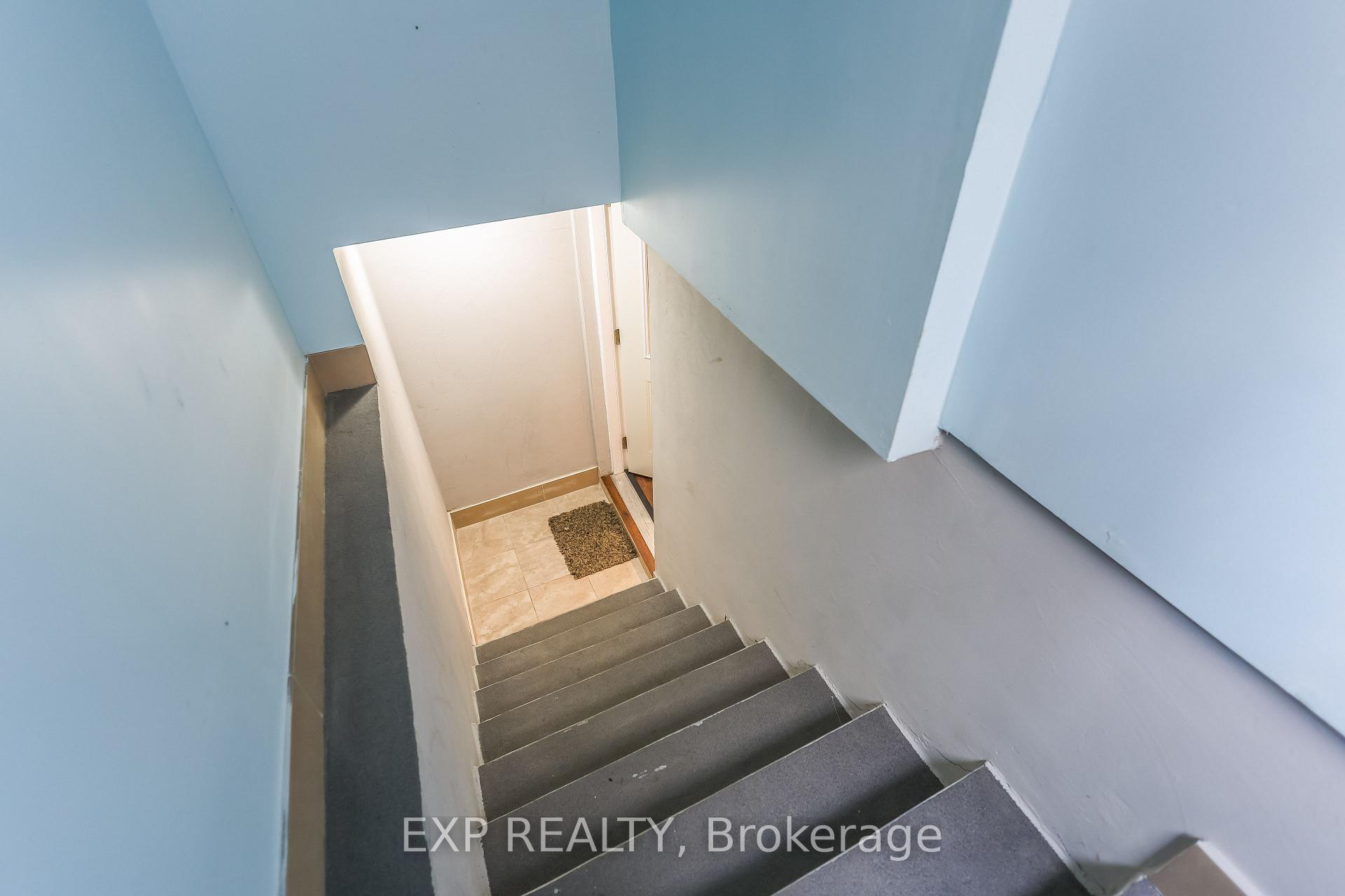 Photo 26 of 70 Massena Drive, Hamilton, Barnstown — HOMEH
