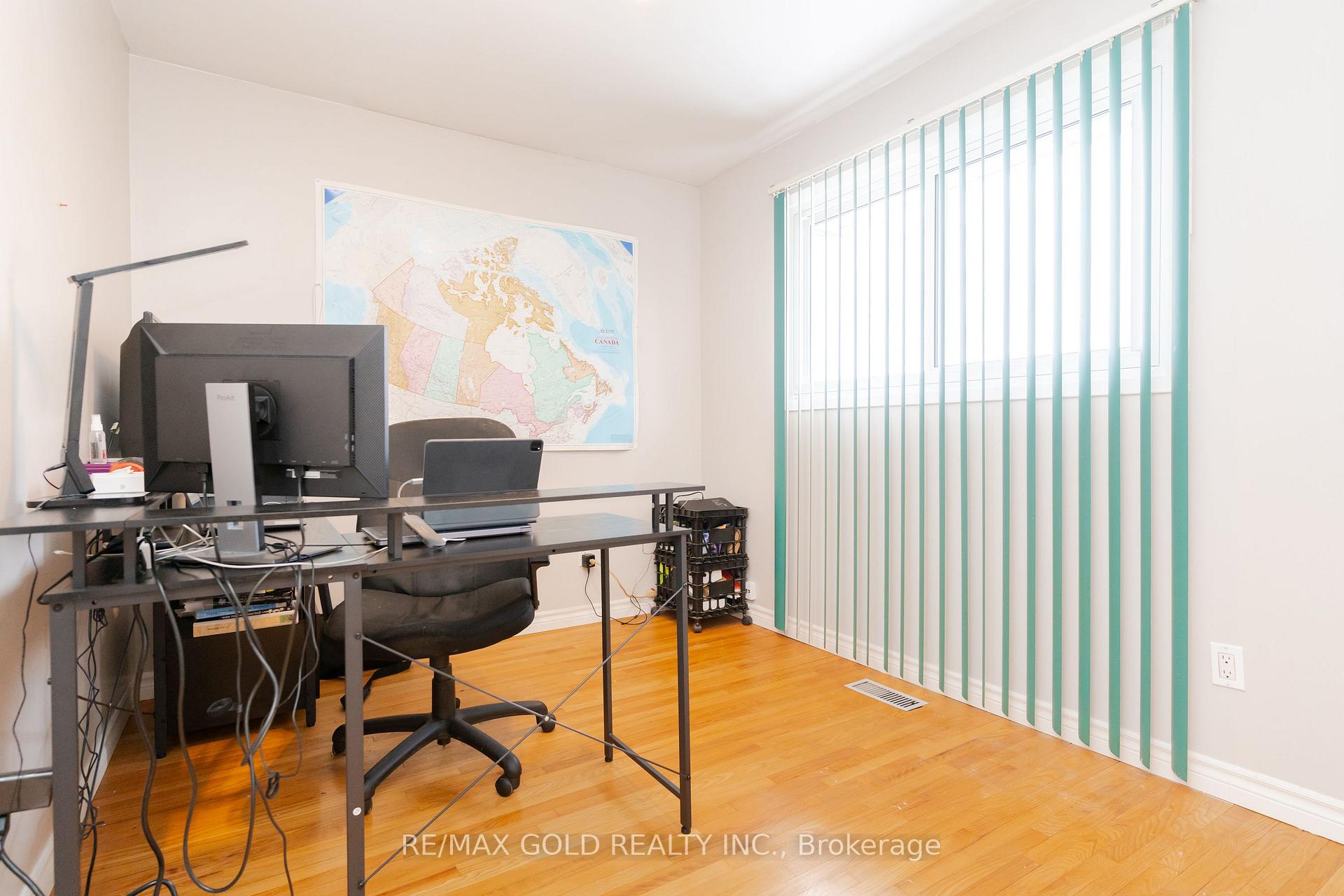 Photo 24 of 17 Edenridge Drive, Brampton, Southgate — HOMEH
