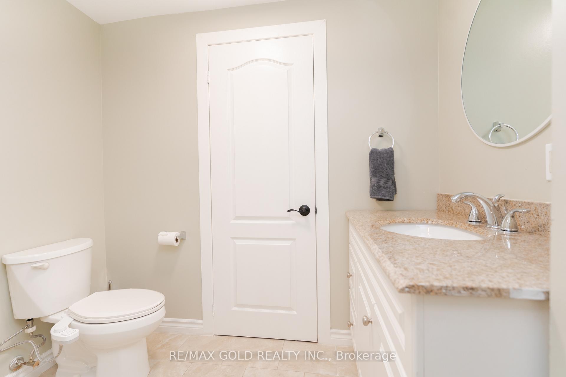 Photo 35 of 17 Edenridge Drive, Brampton, Southgate — HOMEH