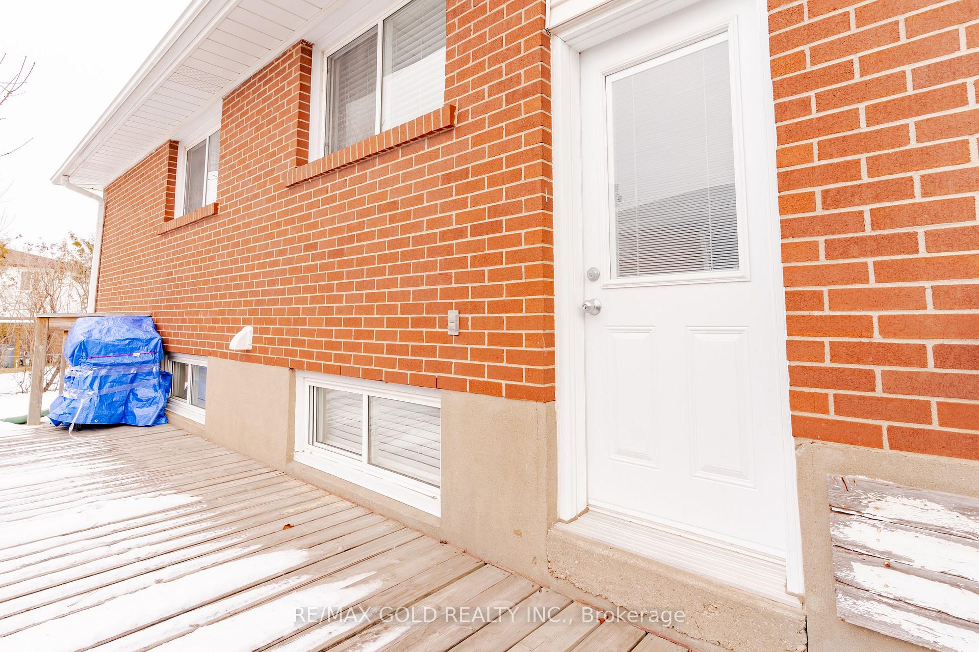 Photo 38 of 17 Edenridge Drive, Brampton, Southgate — HOMEH