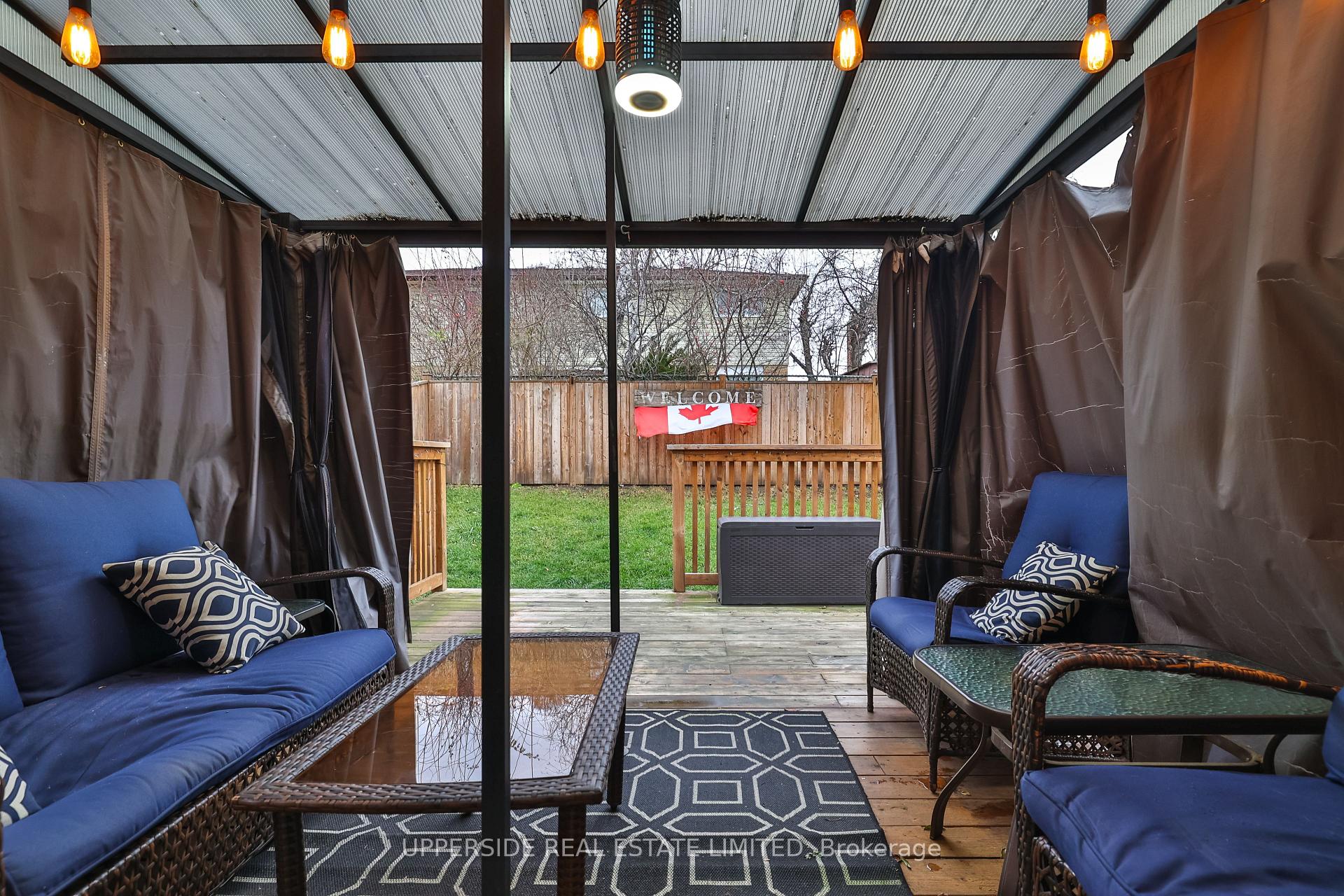 Photo 21 of 38 Newlyn Crescent, Brampton, Brampton North — HOMEH
