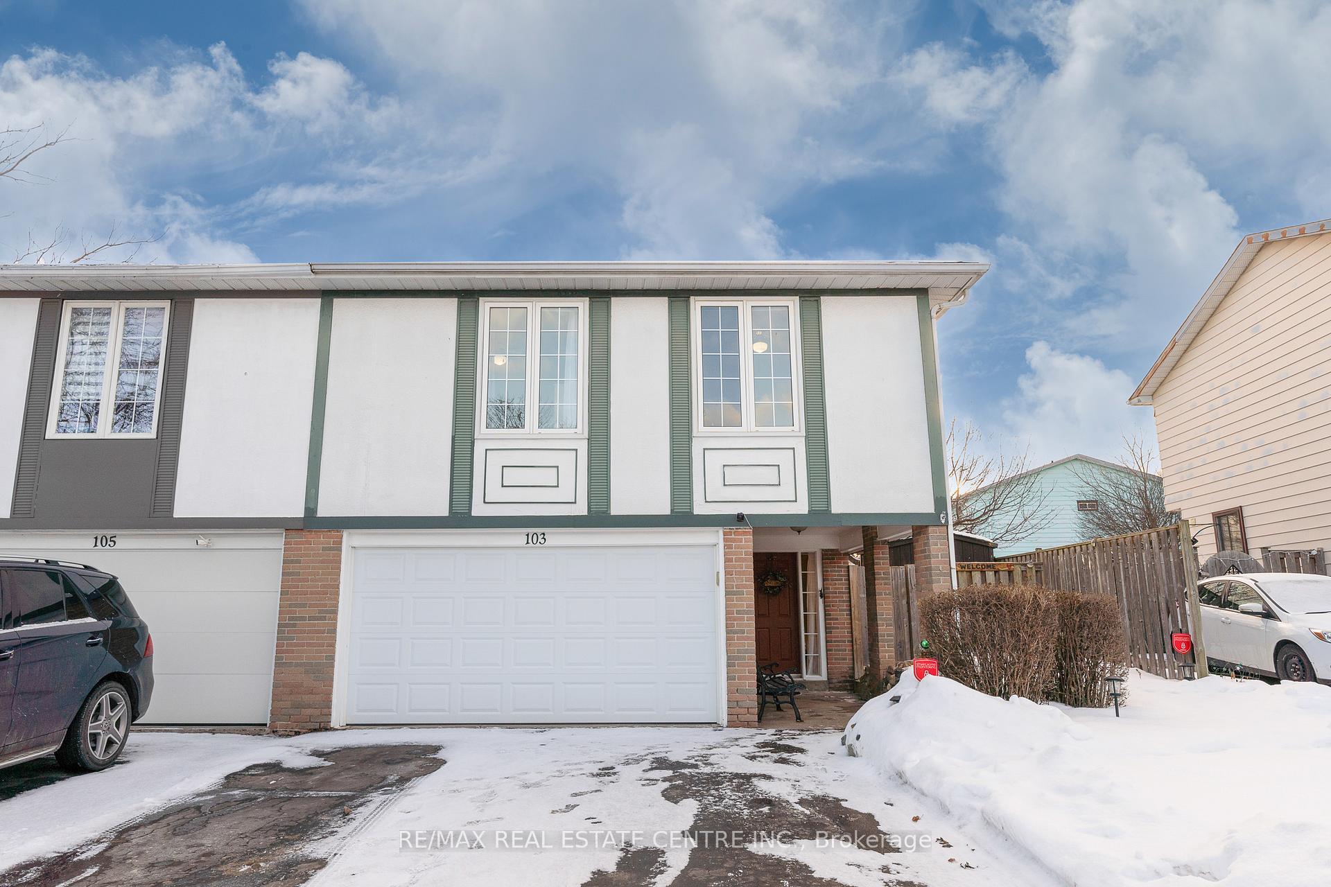 Photo 2 of 103 Griselda Crescent, Brampton, Northgate — HOMEH