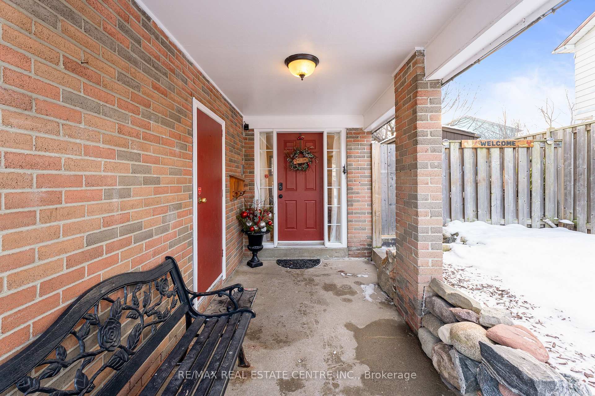Photo 3 of 103 Griselda Crescent, Brampton, Northgate — HOMEH