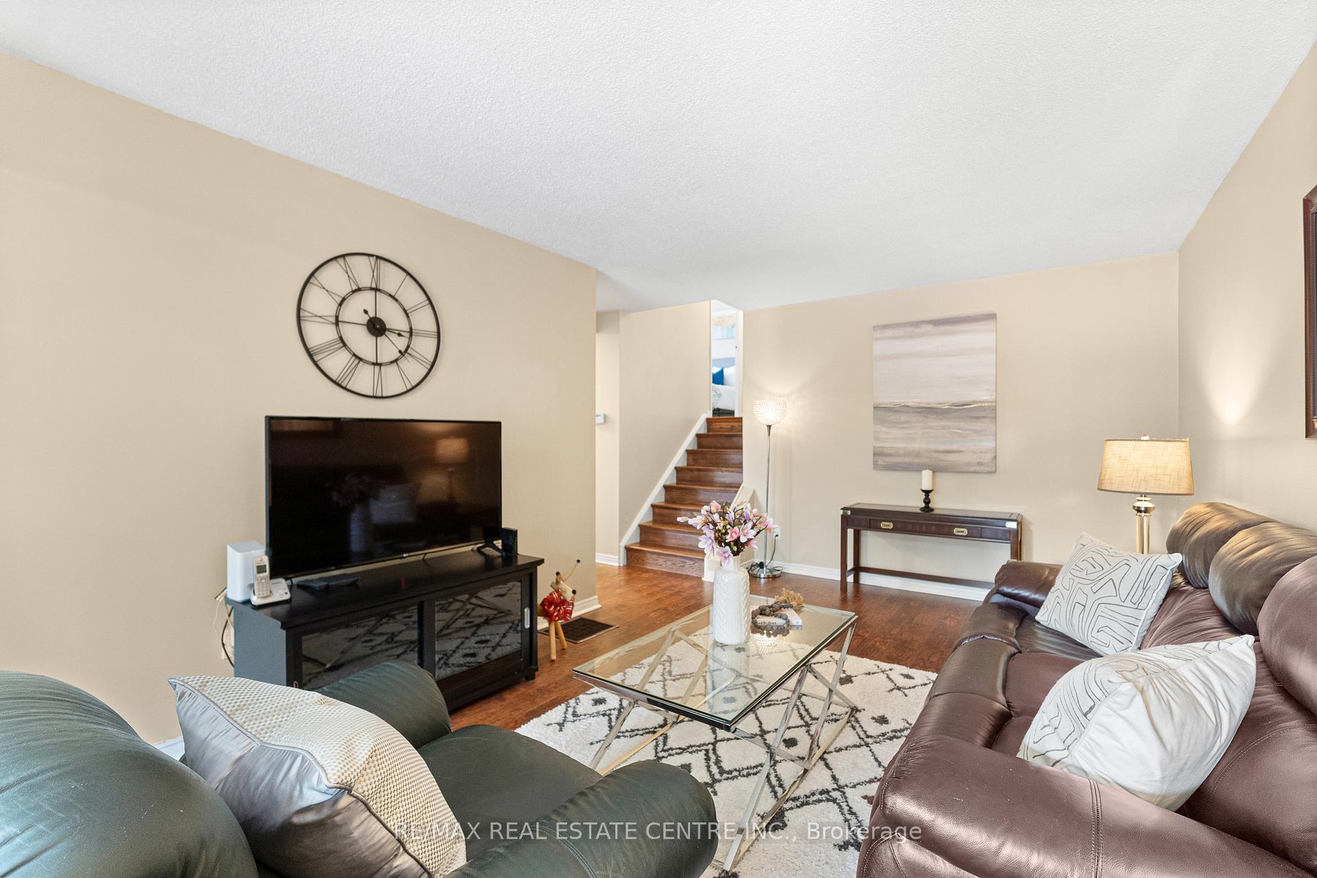 Photo 9 of 103 Griselda Crescent, Brampton, Northgate — HOMEH