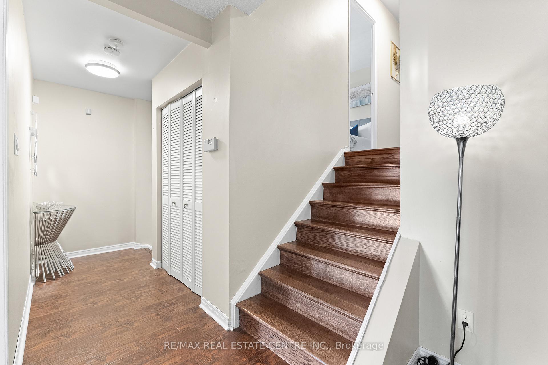 Photo 17 of 103 Griselda Crescent, Brampton, Northgate — HOMEH