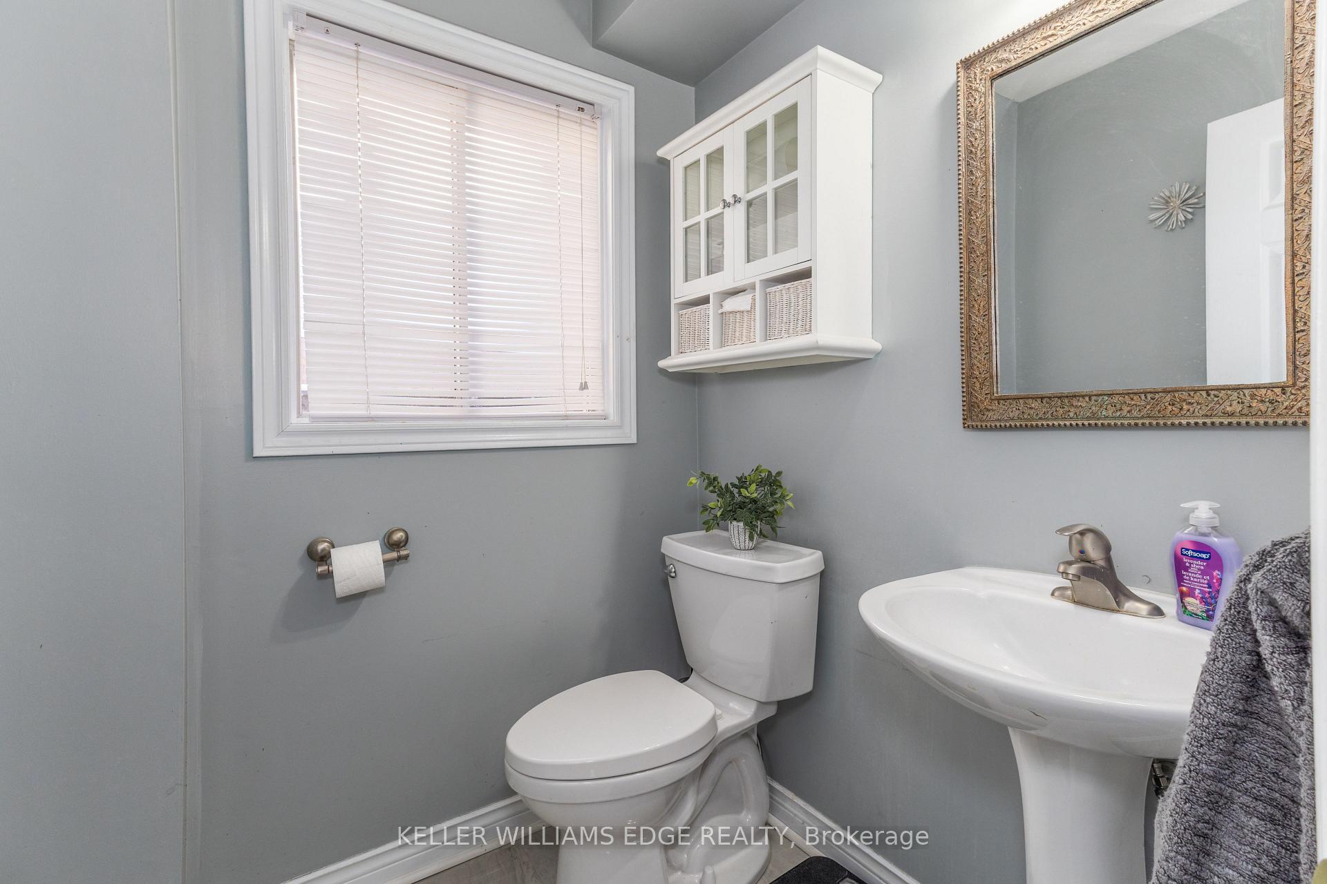 Photo 14 of 47 Heathfield Crescent, Hamilton, Waterdown — HOMEH