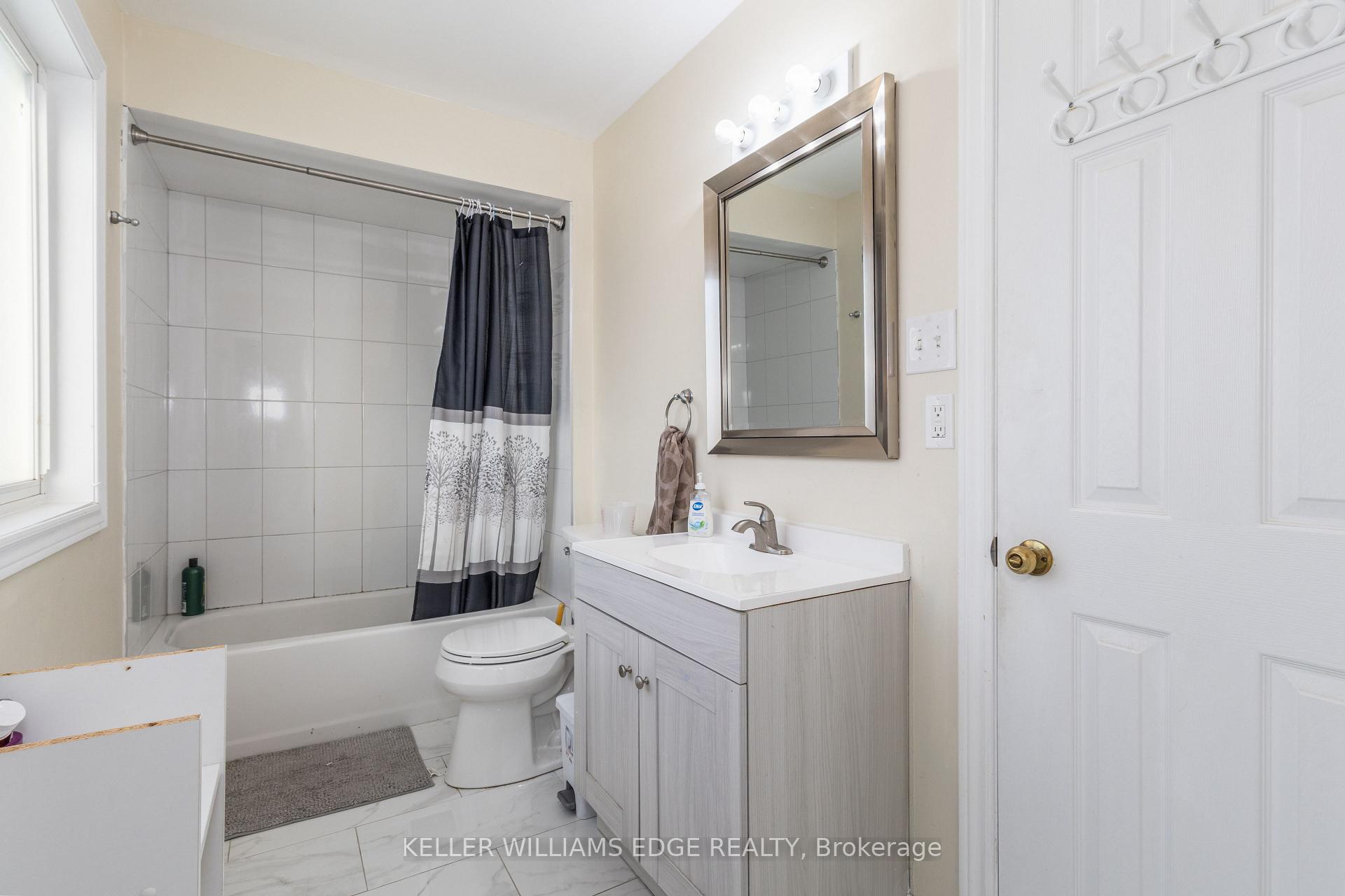 Photo 37 of 47 Heathfield Crescent, Hamilton, Waterdown — HOMEH
