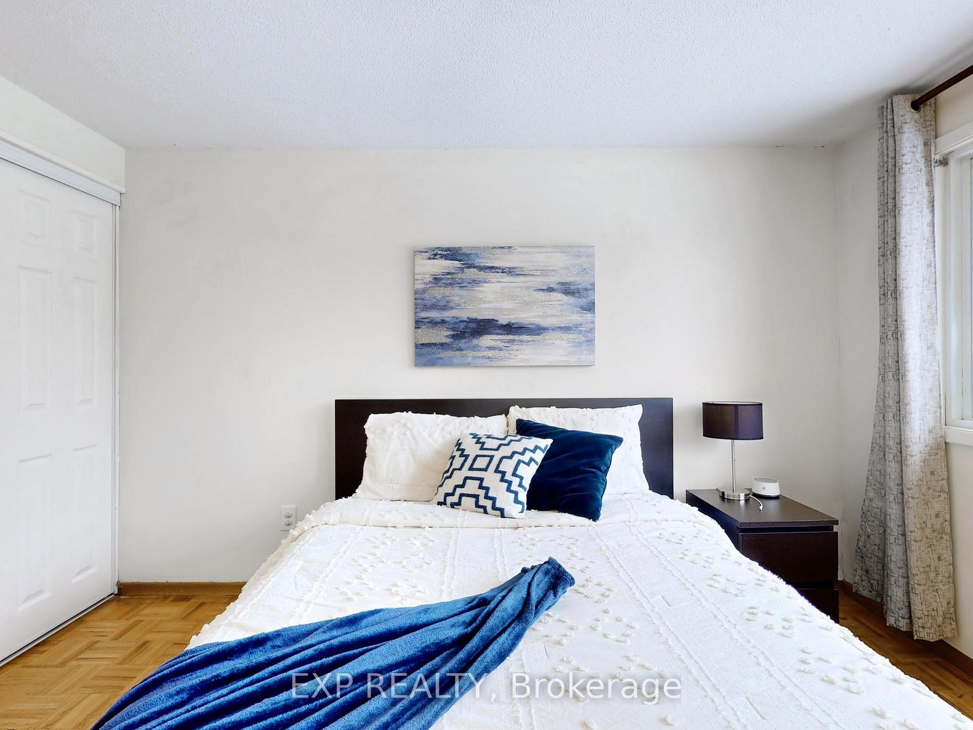 Photo 18 of 13 Newstead Crescent, Brampton, Madoc — HOMEH