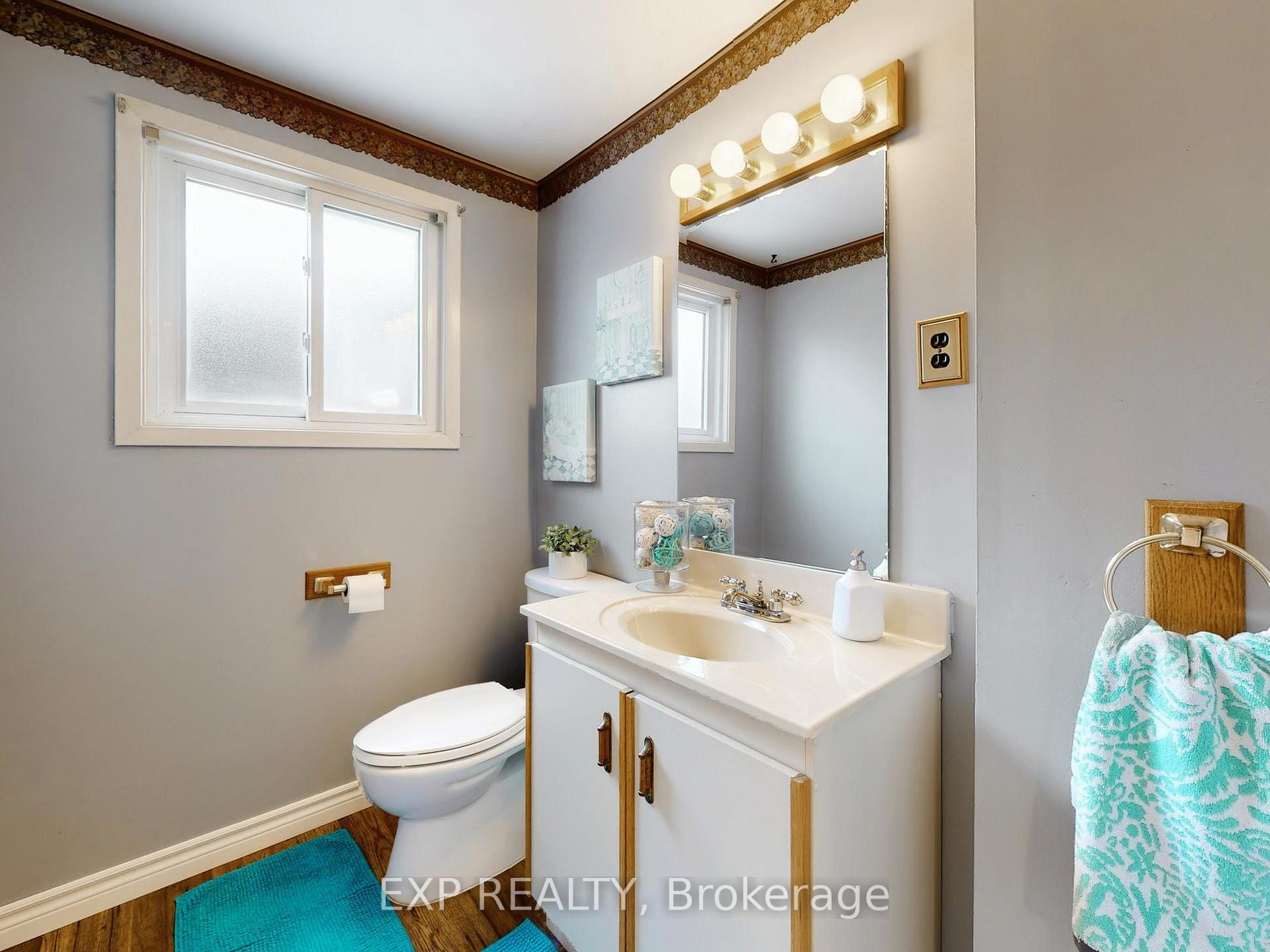 Photo 67 of 13 Newstead Crescent, Brampton, Madoc — HOMEH