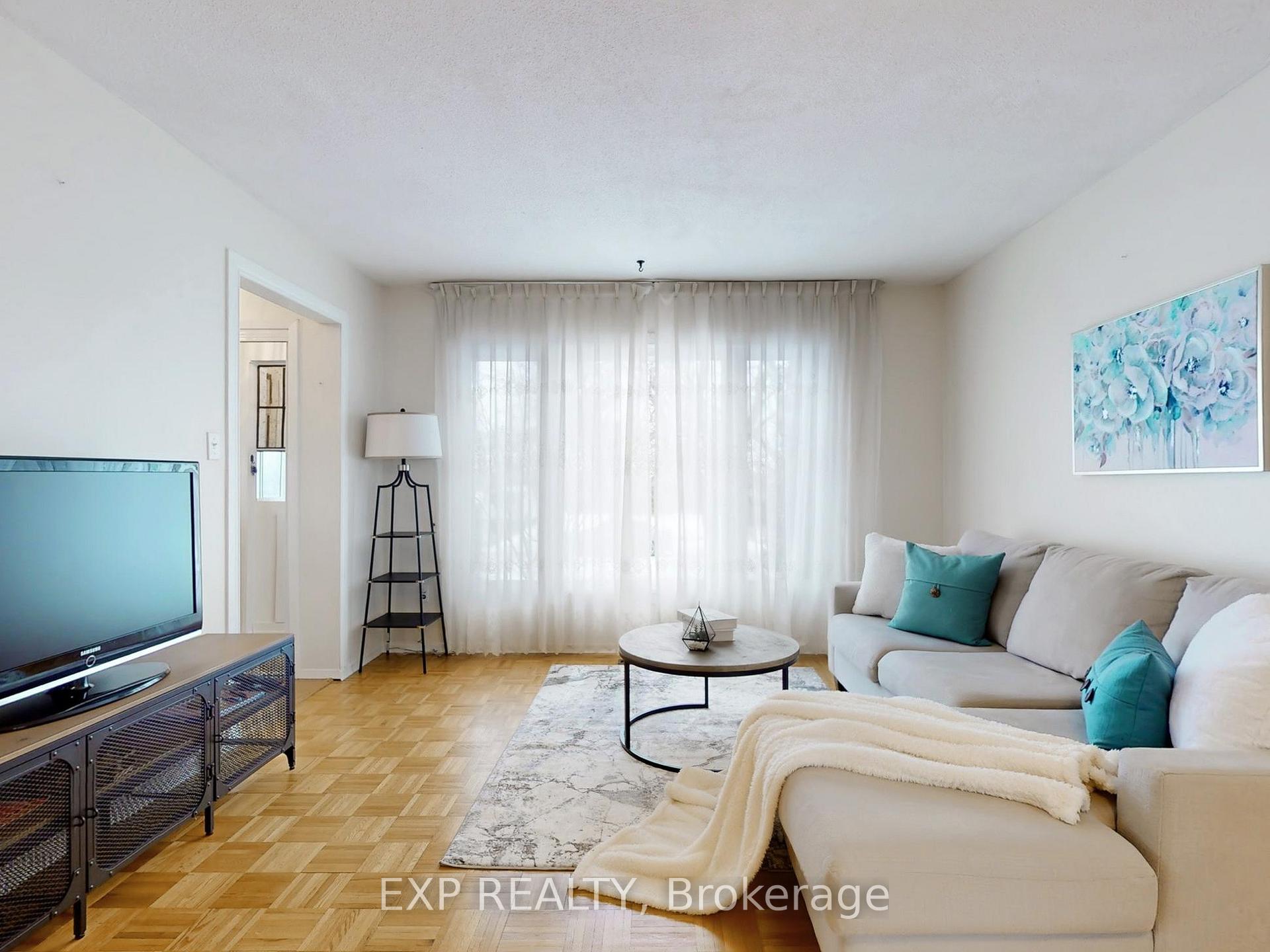Photo 24 of 13 Newstead Crescent, Brampton, Madoc — HOMEH