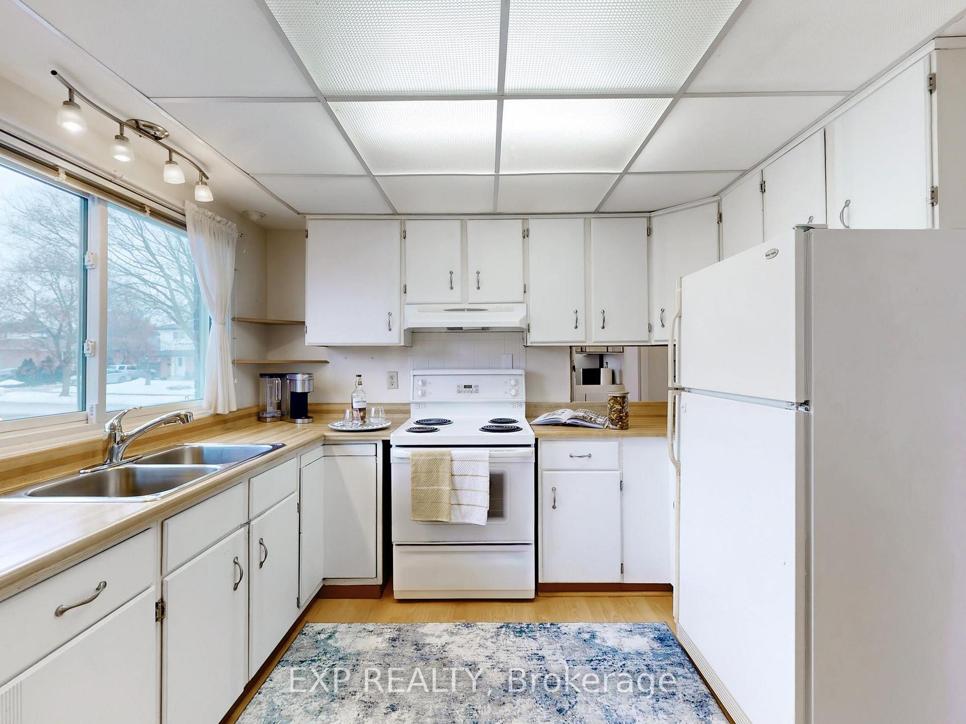 Photo 30 of 13 Newstead Crescent, Brampton, Madoc — HOMEH